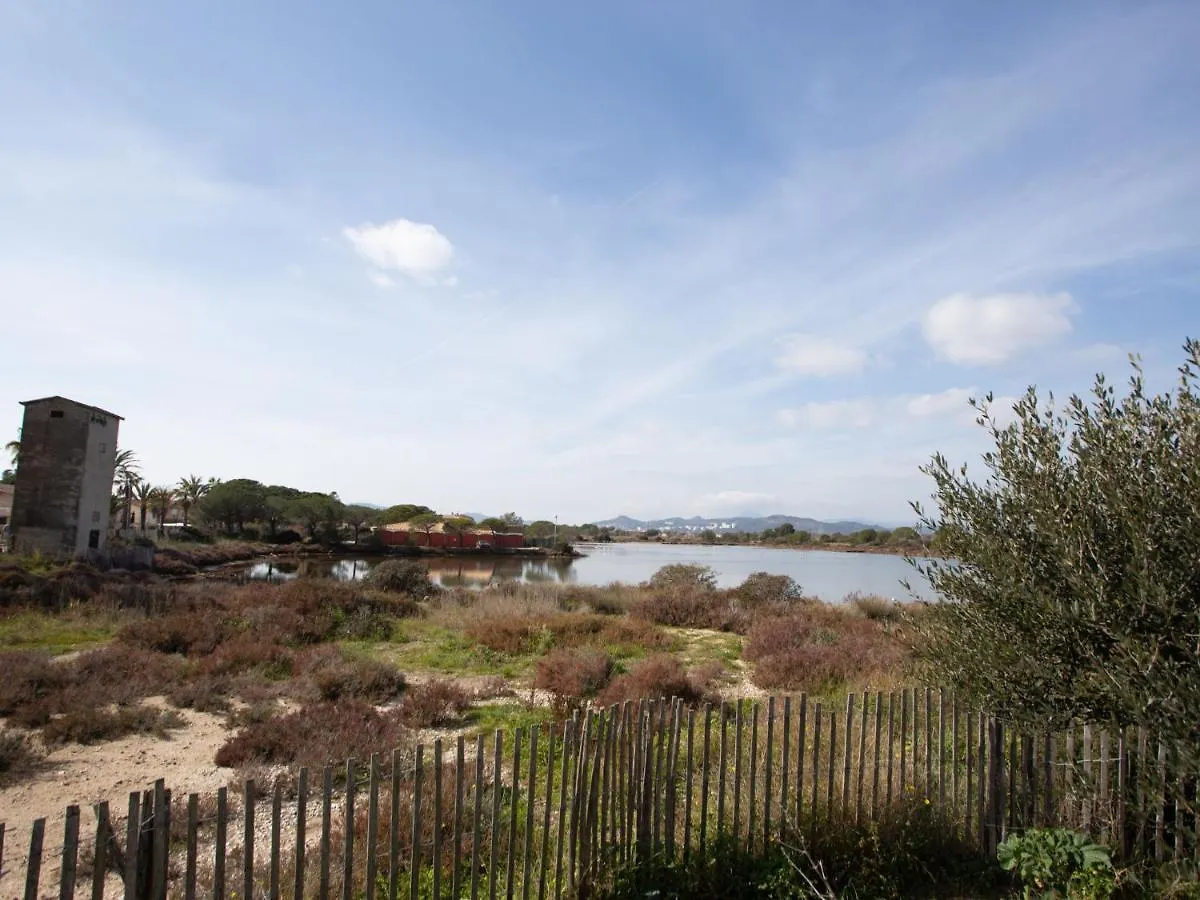 Apartment Les Marines Du Levant By Interhome Les Salins d'Hyeres