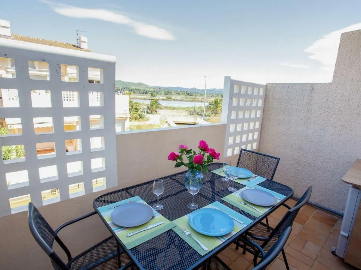 Apartment Les Marines Du Levant By Interhome contacts